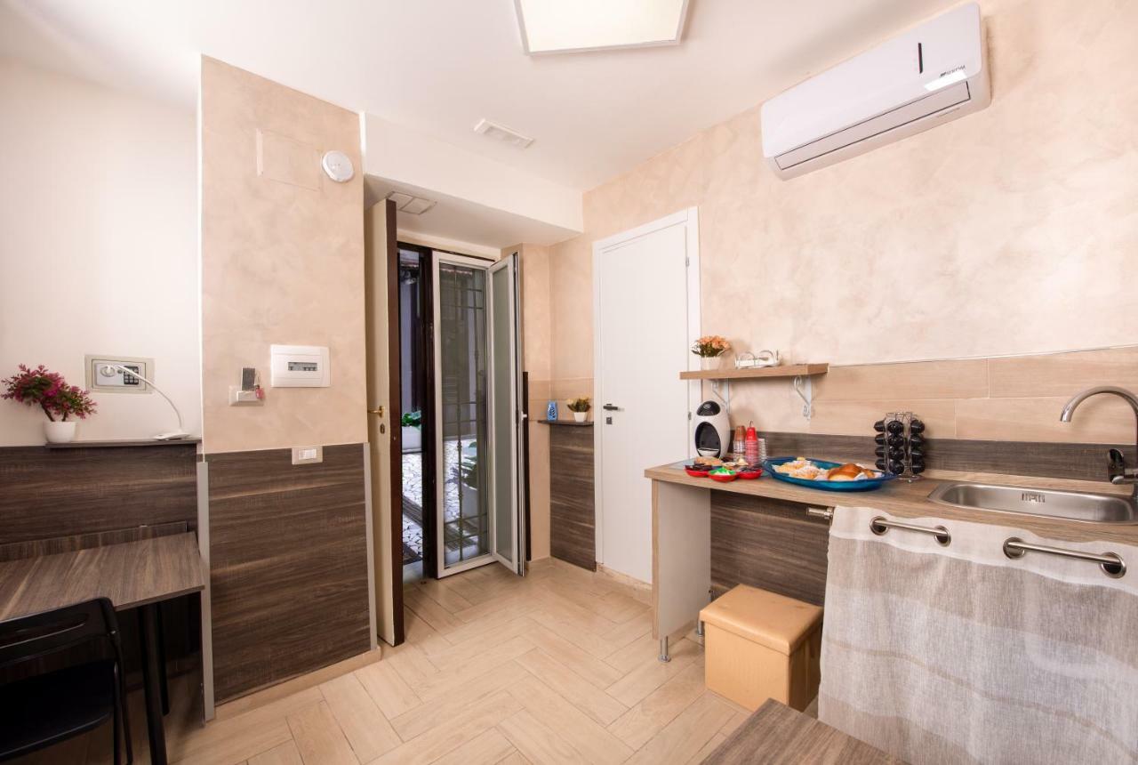 Chiaia Relax Bed and Breakfast Νάπολη Εξωτερικό φωτογραφία